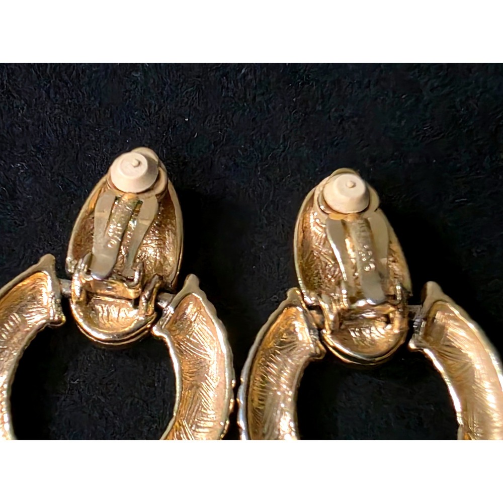 Vintage Givenchy LOGO Door Knocker Earrings Gold Plated Ribbed Clip 80s - Picture 6 of 7